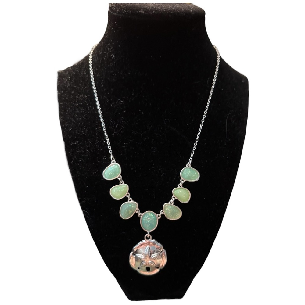 Sand Dollar Pendant Bead Necklace with Adjustable Lobster clasp